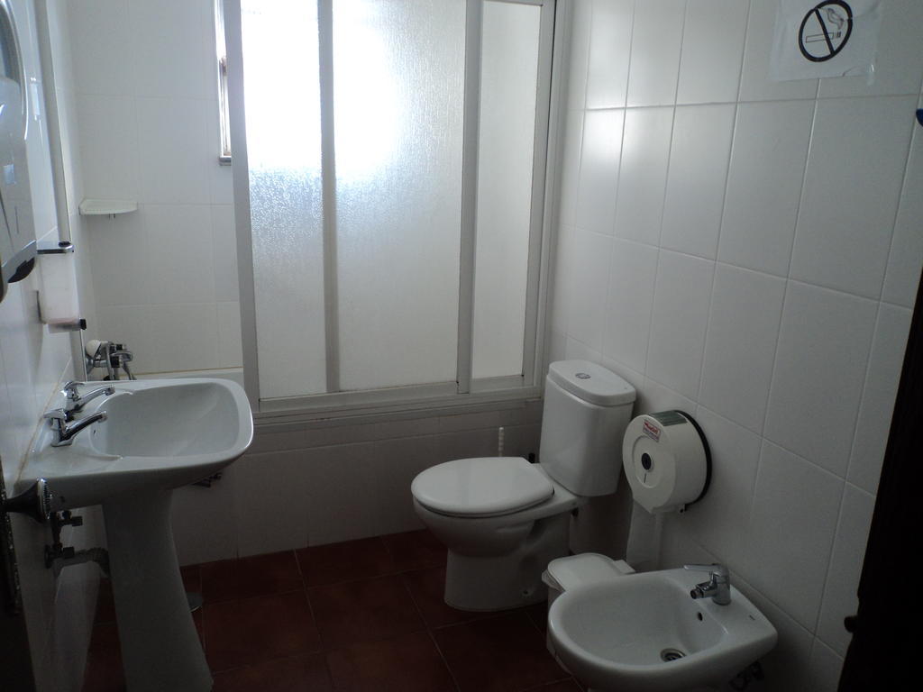 A Toca Do Grilo Hotel Carvalhal  Bilik gambar